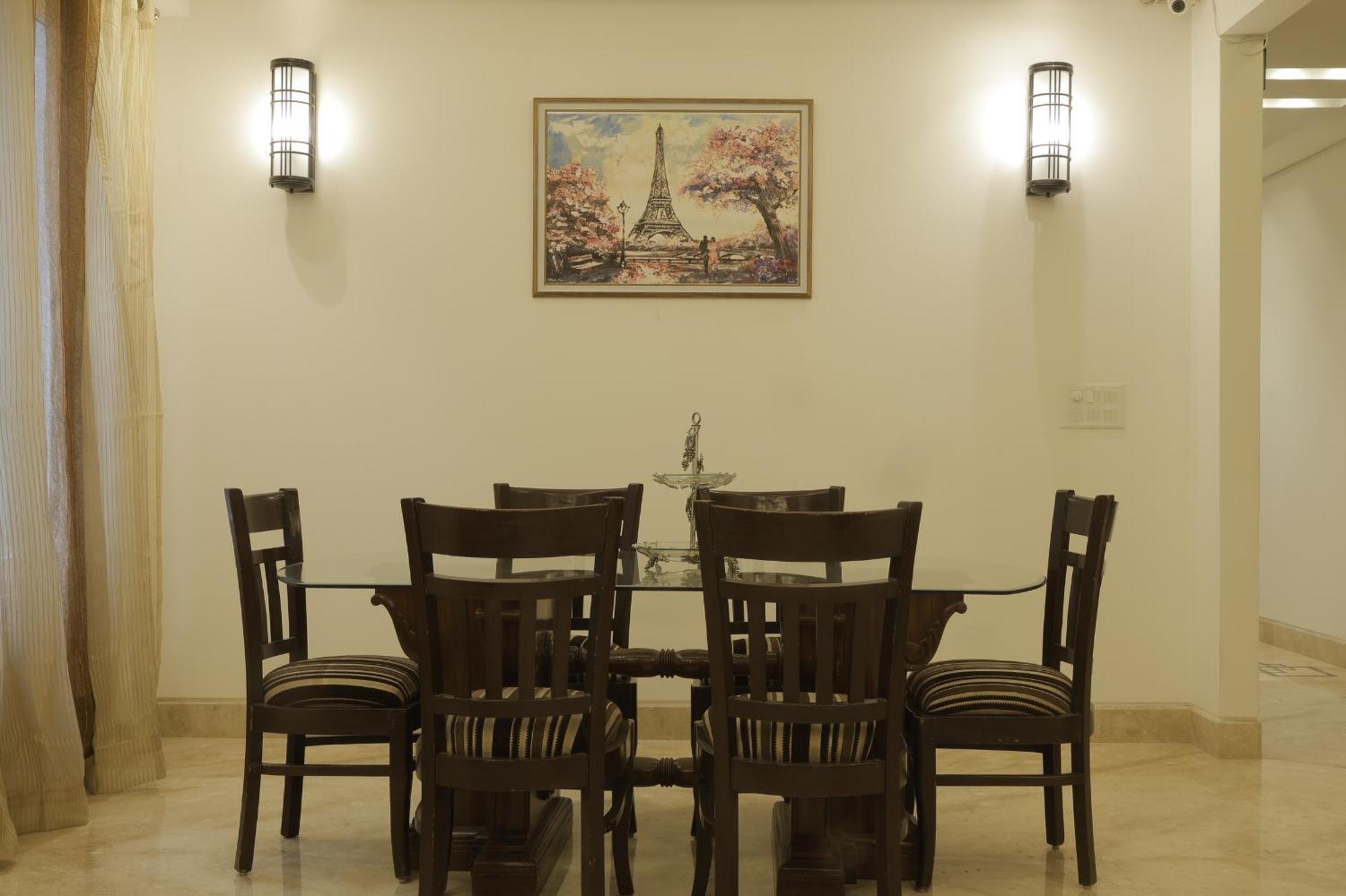 Under My Roof Superio Bed and Breakfast New Delhi Exteriör bild